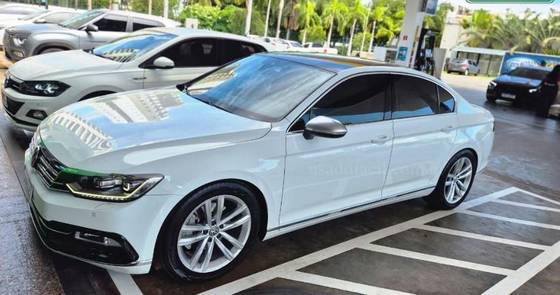 VOLKSWAGEN PASSAT 2.0 16V TSI BLUEMOTION GASOLINA HIGHLINE 4P DSG VOLKSWAGEN PASSAT 2.0 16V TSI BLUEMOTION GASOLINA HIGHLINE 4P DSG